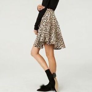 Club monaco leala leopard skirt size 0